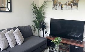 Luxurious Short Stay Flat In Milton Keynes