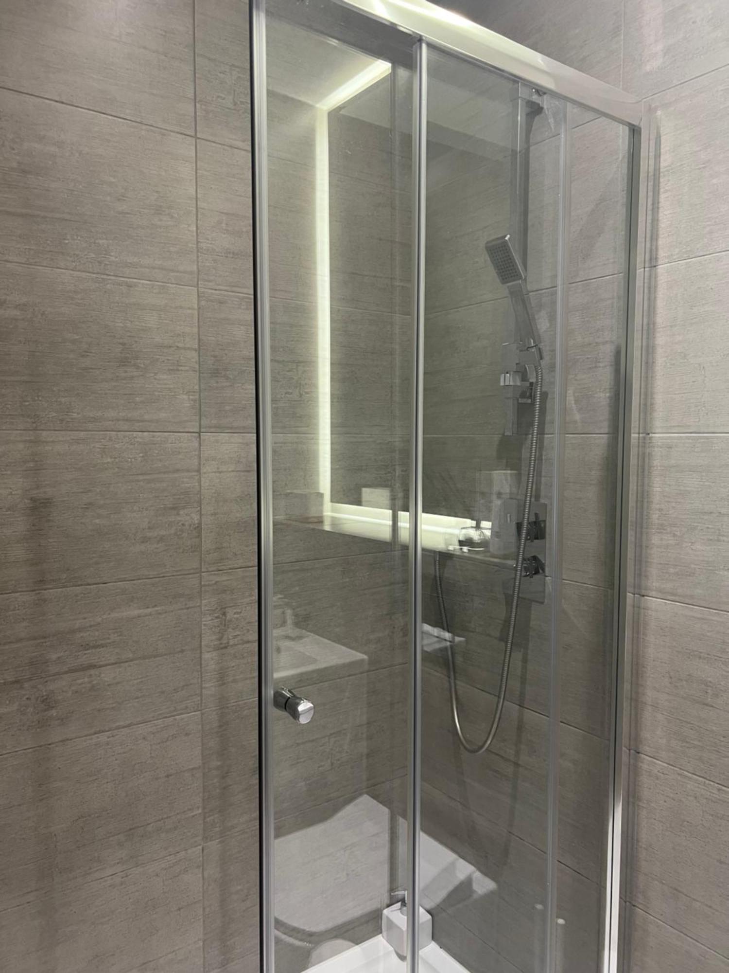 Luxurious Short Stay Flat In Milton Keynes Exterior photo